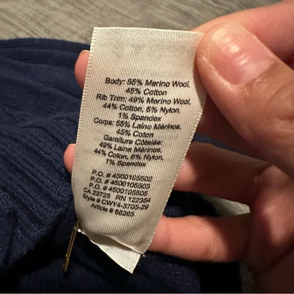 Aritzia plunge front cardigan - Picture 6 of 6